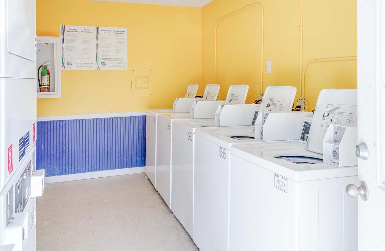 launfry room at Stadium Square Apartments